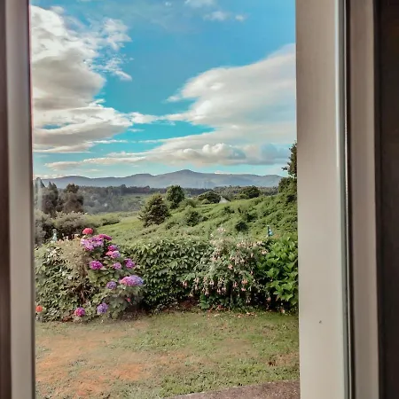 Casa Fontao, Campo Y Playa Abrela Holiday home *